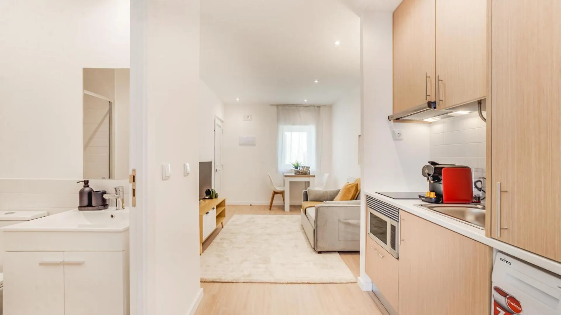 Yellow Charm - Campolide Apartments Lisboa