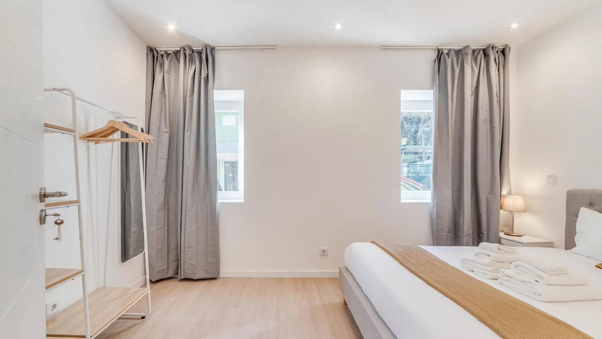 Yellow Charm - Campolide Apartments Lisboa